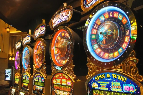 radian4d mobile app interface showing slot games and live casino options